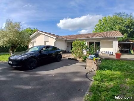 maison izon à louer (123m2)