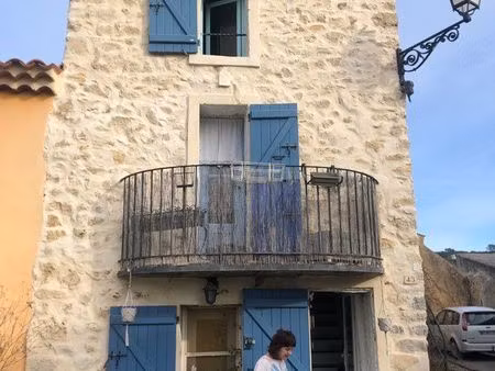 authentique pigeonnier rénové avec goût dans hameau calme