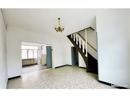 maison 5 pièces 110 m²