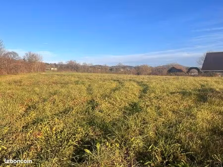 terrain 1 416 m² urdes