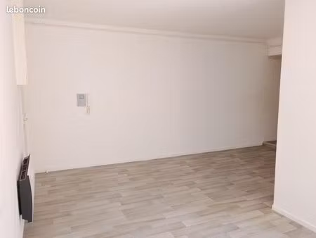 appartement 2 pièces 72 m²