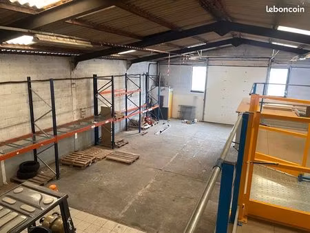 local commercial + bureau 300m2