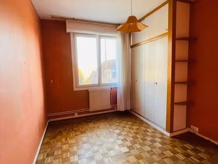 appartement 5 pièces 94 m²