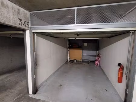 garage fermee a louer en juillet 2026