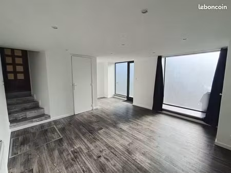 maison de ville 5 pièces 85 m²