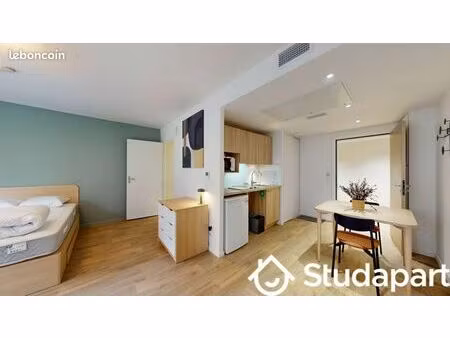 chambre 1 pièce 10 m²
