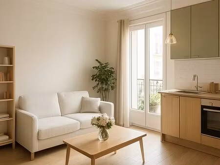 studio 1 pièce 32 m²