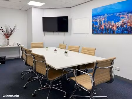 bureau en espace ouvert à louer pour 10 personnes à grenoble  fontaine fontaine