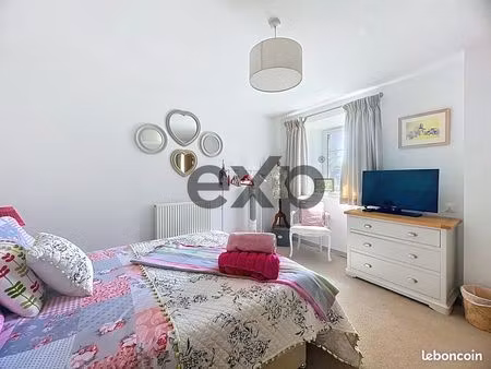 propriété 6 pièces 194 m²