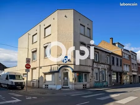 maison 2 pièces 232 m²
