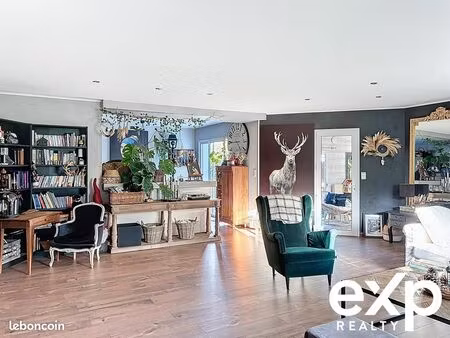 maison 7 pièces 156 m²