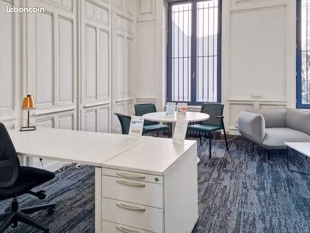 bureau privé à louer pour 2 personnes à grenoble city grenoble