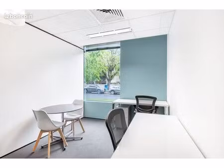 bureau privé à louer pour 3 personnes à grenoble city grenoble