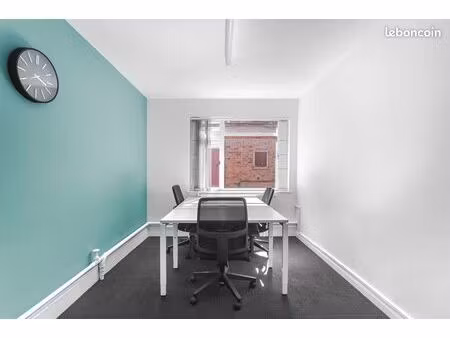 bureau privé à louer pour 2 personnes à reze  south garden rezé