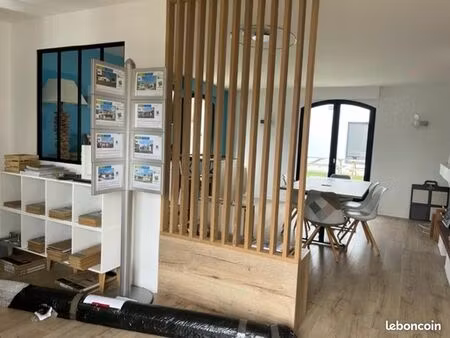 bureaux 160 m²