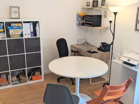 location bureau dans cabinet paramédical 44100