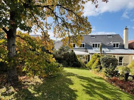 propriété 10 pièces 322 m²