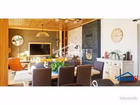 maison 10 pièces 174 m²