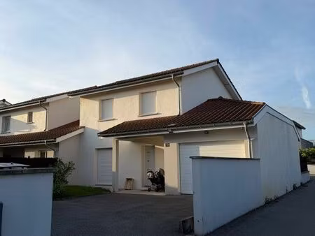 maison mitoyenne 103 m2 location pont évêque