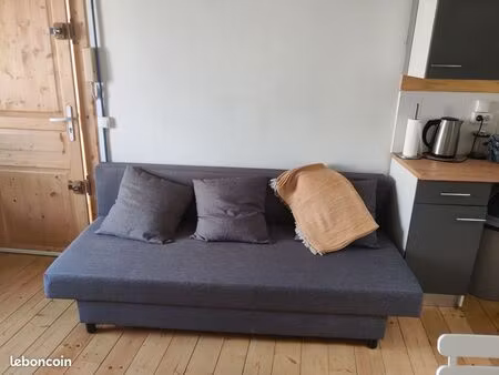 studio entièrement refait quartier porte de bourgogne bordeaux