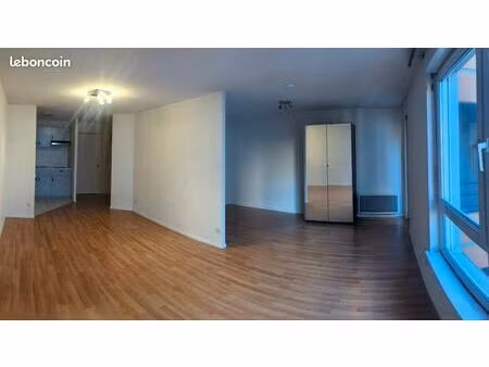f1 bis 41m² avec balcon + garage