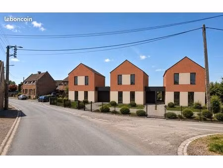 maison neuve à flines les raches