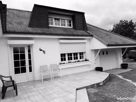 maison pas vis à vis