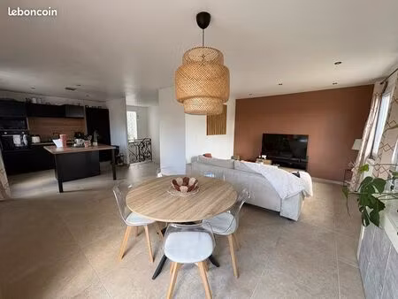 maison entièrement rénovée