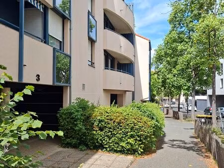 loue à chamlières t1 bis