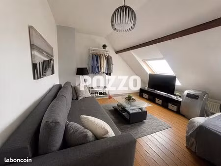 studio 1 pièce 25 m²