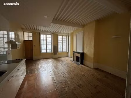 appartement t2 rénové 2022