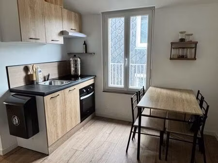 location appartement saint hilaire du harcouet