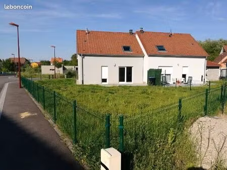 maison 4 pièces - 98 m² - 3.86 ares
