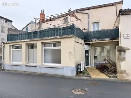 local 100 m² coudes