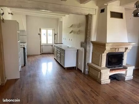 maison 4 pièces 77 m²