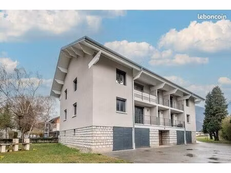 appartement 4 pièces 90 m²