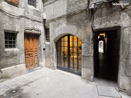 bureaux dans le centre de chambéry