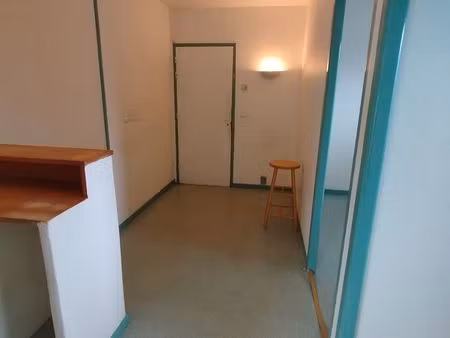 local 53 m² drumettaz-clarafond