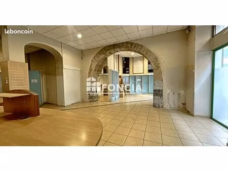 local commercial de 190 m²
