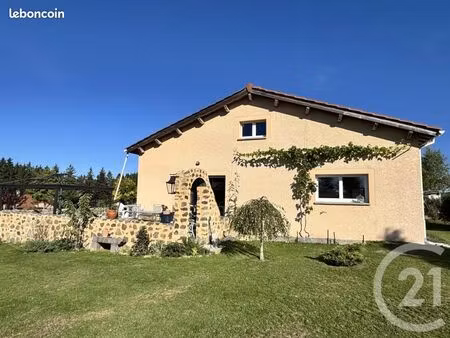 maison 4 pièces 117 m²