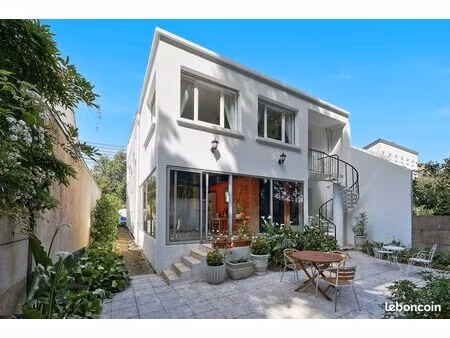 maison familiale 9 pièces - 182 m2 - sainte-thérèse
