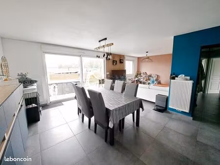 maison 6 pièces 160 m²