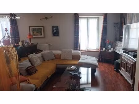 appartement avec terrasse en centre ville