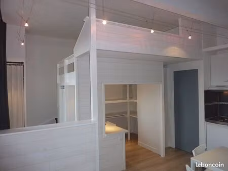 studio t1 bis lumineux meublé de 30m² centre de nantes