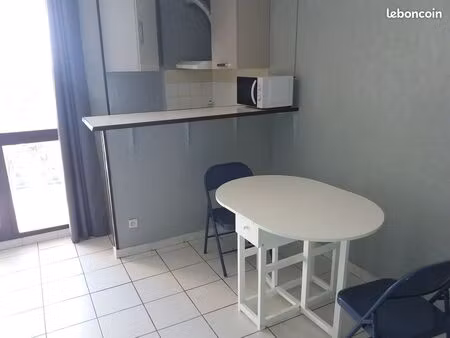 studio 19 mètres carrés perpignan