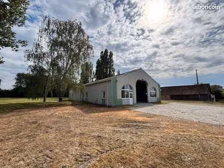 entrepôt à louer – 450 m² – laigné-saint-gervais (axe le mans – tours)