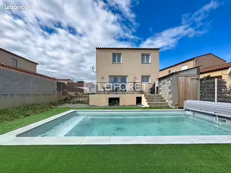 villa 5 pièces 112 m²