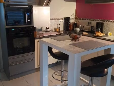 vend bel appartement rénové