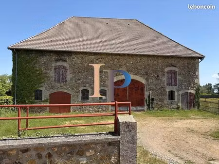 maison 3 pièces 271 m²