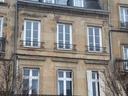 immeuble 12 pièces 305 m²